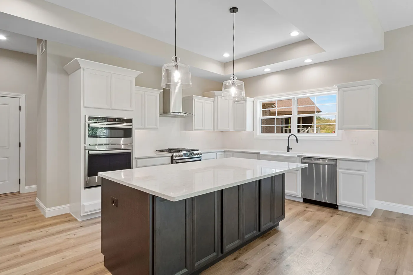 Kitchen, Patio Homes at Far Oaks
